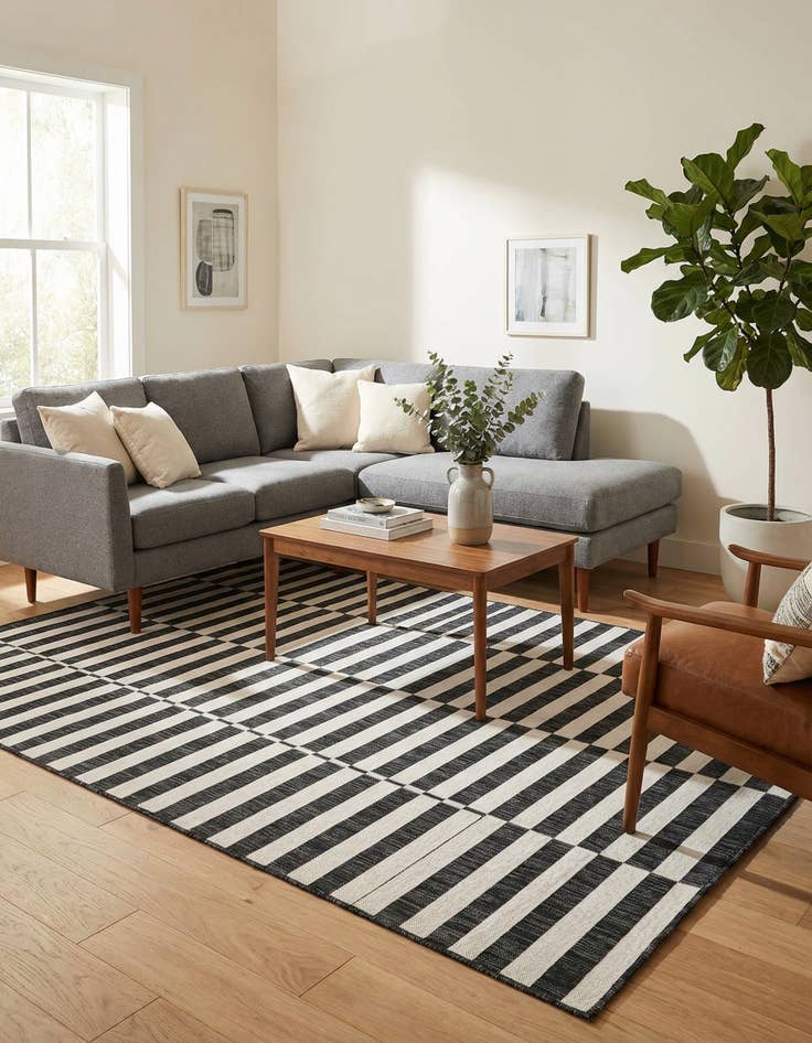 Detail image of 7' x 10'  Washable Striped Indoor / Outdoor Rug