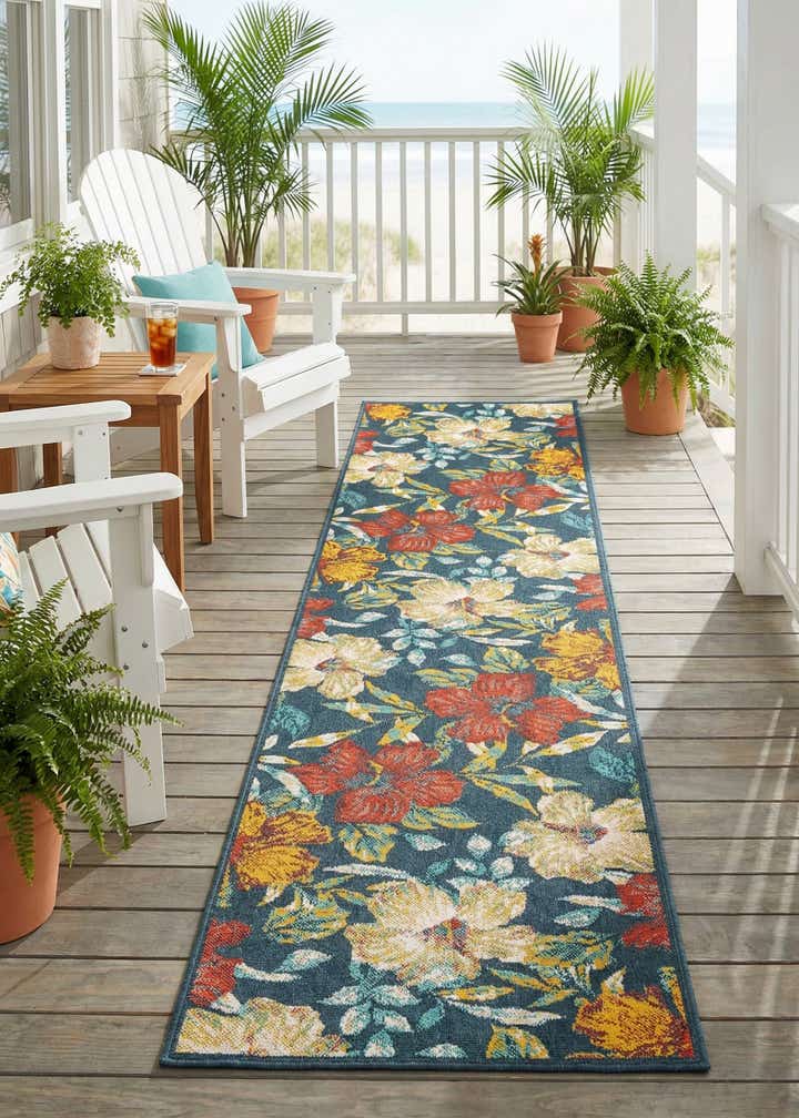 2' 7 x 12' Easy-Clean Coastal Indoor / Outdoor Runner Rug