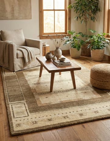 4' x 6' 2 Hand Knotted Kashkuli Gabbeh Wool Rug