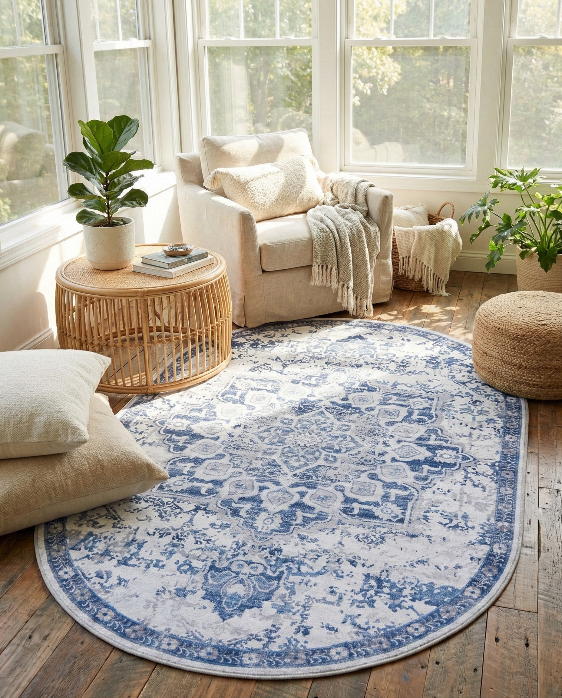 6' x 9' Washable Renaissance Oval Rug