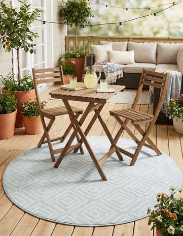 5' x 5' Easy-Clean Sabrina Soto Indoor / Outdoor Round Rug