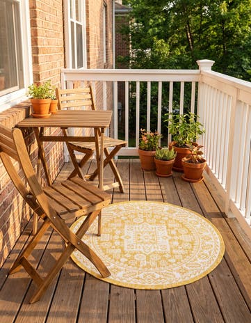 3' x 3' Easy-Clean Aztec Indoor / Outdoor Round Rug