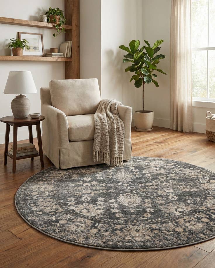 Detail image of 5' 3 x 5' 3 Oregon Round Rug