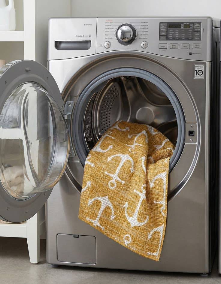 Detail image of 2' x 3'  Washable Coastal Indoor / Outdoor Rug