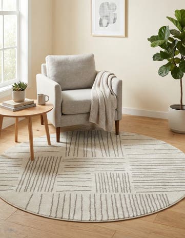 5' 3 x 5' 3 Hanahan Round Rug