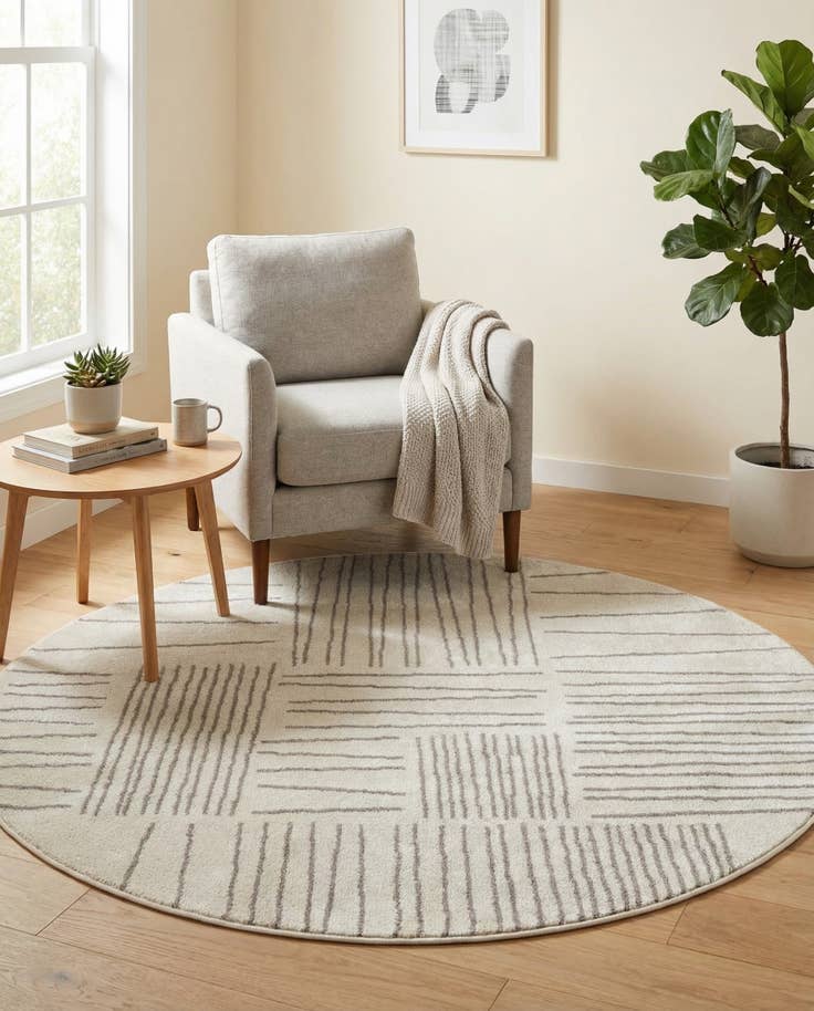 Detail image of 5' 3 x 5' 3 Hanahan Round Rug