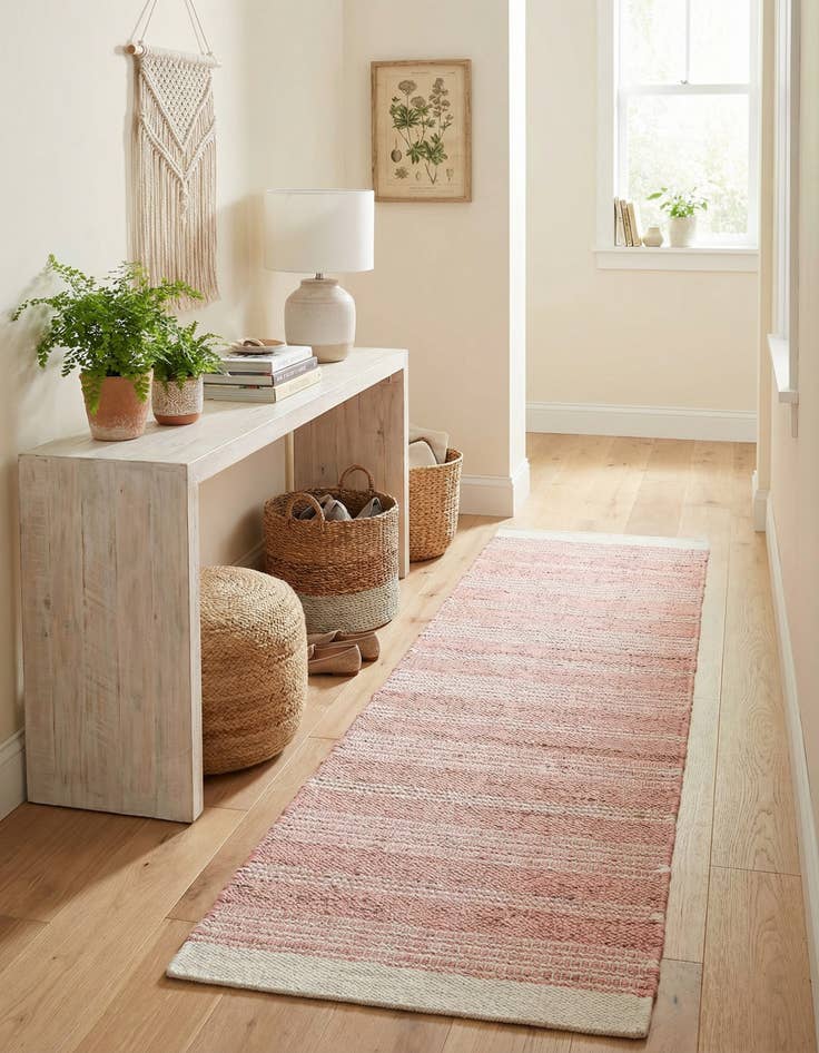 Detail image of 2' x 8'  Hand Woven Lariat Runner Rug