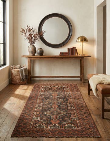 2' 9 x 6' Hamedan Rug