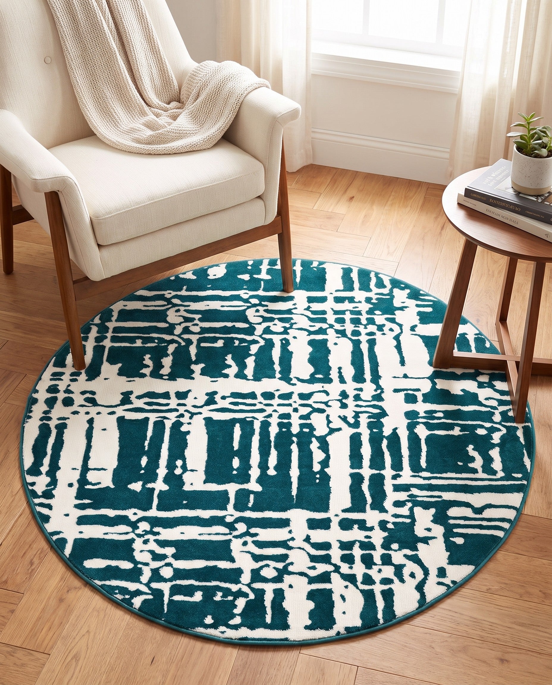 4' x 4' Vince Camuto Round Rug