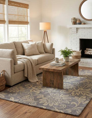 5' x 8' Agra Wool Rug