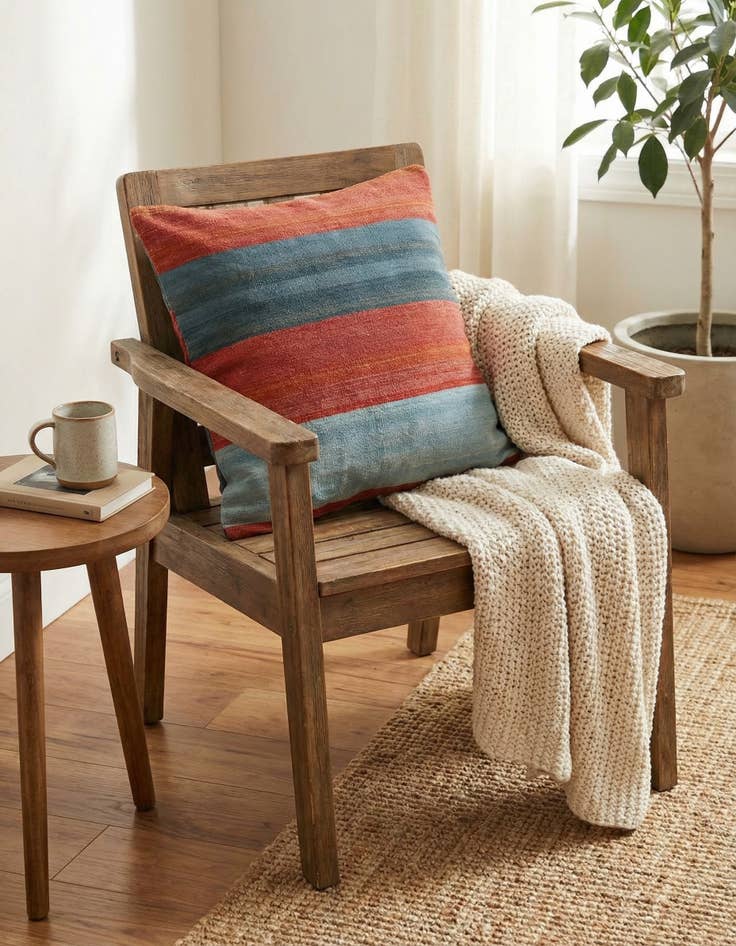 Detail image of 3' 3 x 3' 3  Hand Woven Pillow Wool Square Rug