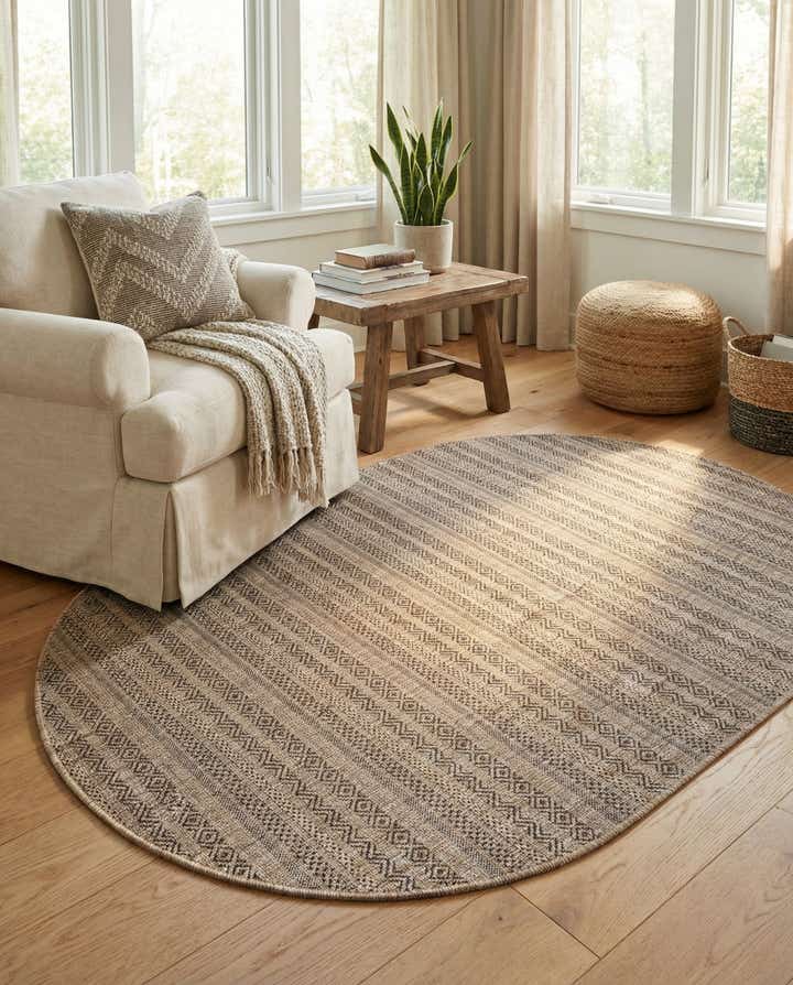5' 3 x 8' Easy-Clean Striped Indoor / Outdoor Oval Rug