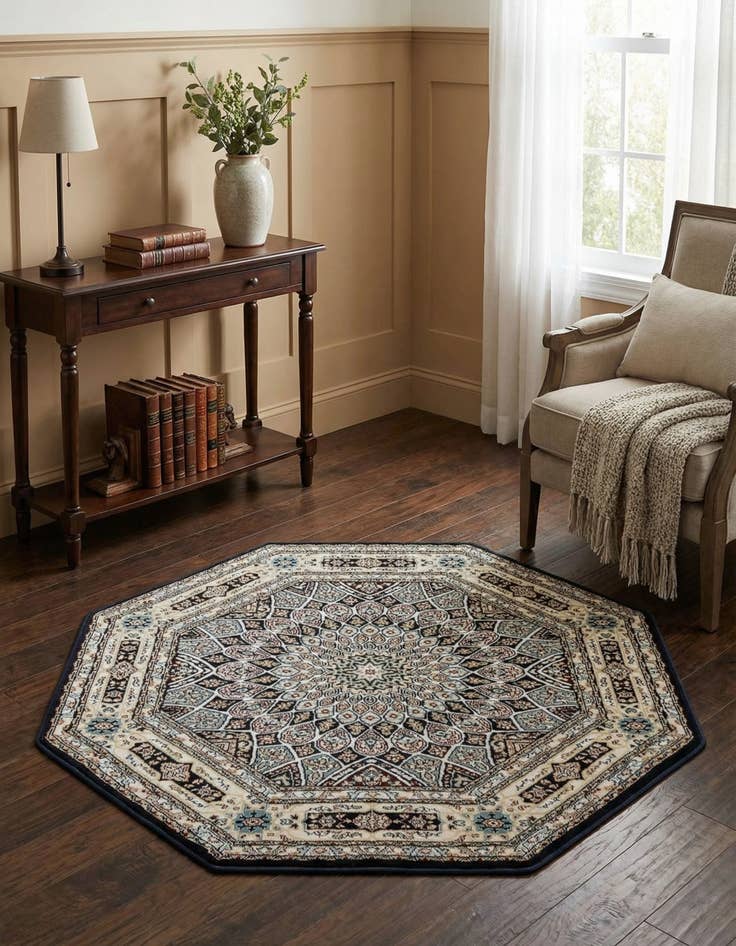 Detail image of 3' x 3' Nain Design Octagon Rug