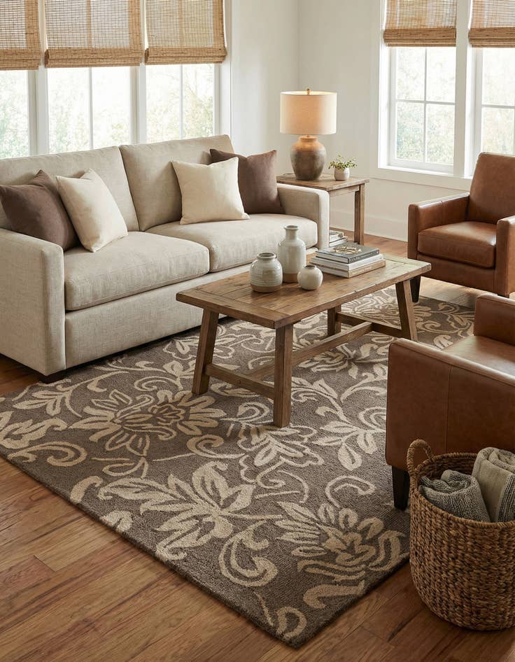 Detail image of 5' x 8' Agra Rug