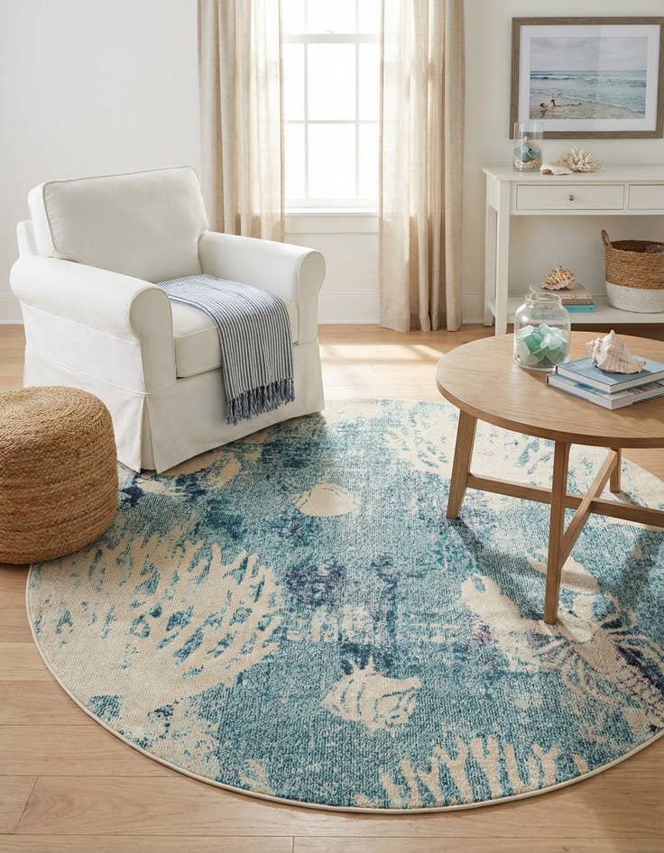 Detail image of  6' 1 x 6' 1  Washable Amalfi Round Rug