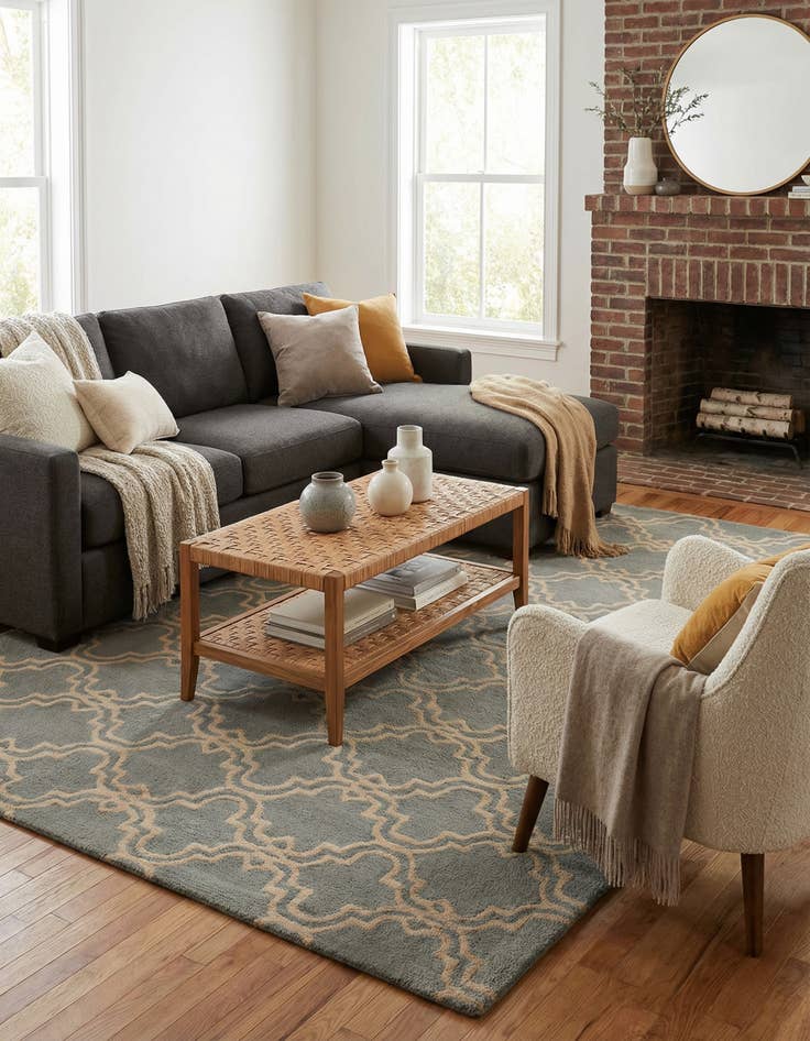 Detail image of 5' x 8' Luna Wool Rug