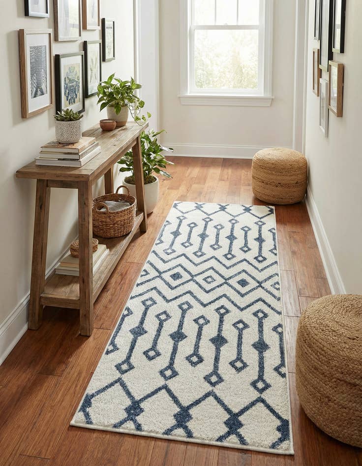 Detail image of  2' x 5' 3 Bohemian Trellis Runner Rug