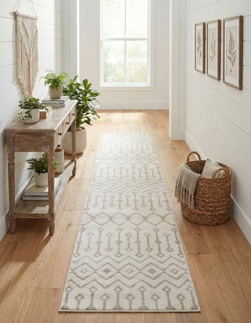Pearl Bohemian Trellis Runner Rug