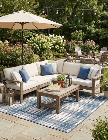 Blue Easy-Clean Checkered Indoor / Outdoor Square Rug
