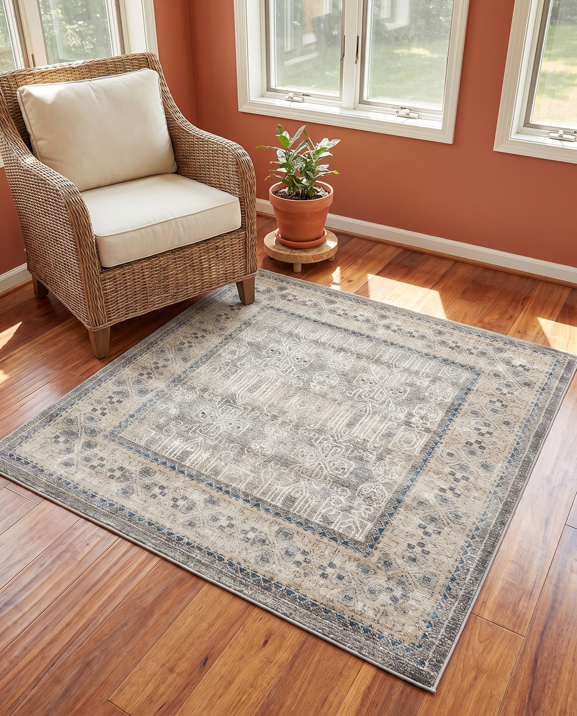 5' x 5' Viola Square Rug
