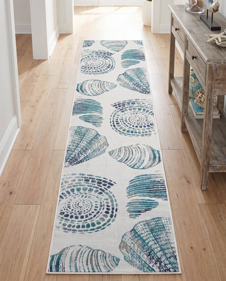 Detail image of 2' 7 x 12' Easy-Clean Coastal Indoor / Outdoor Runner Rug
