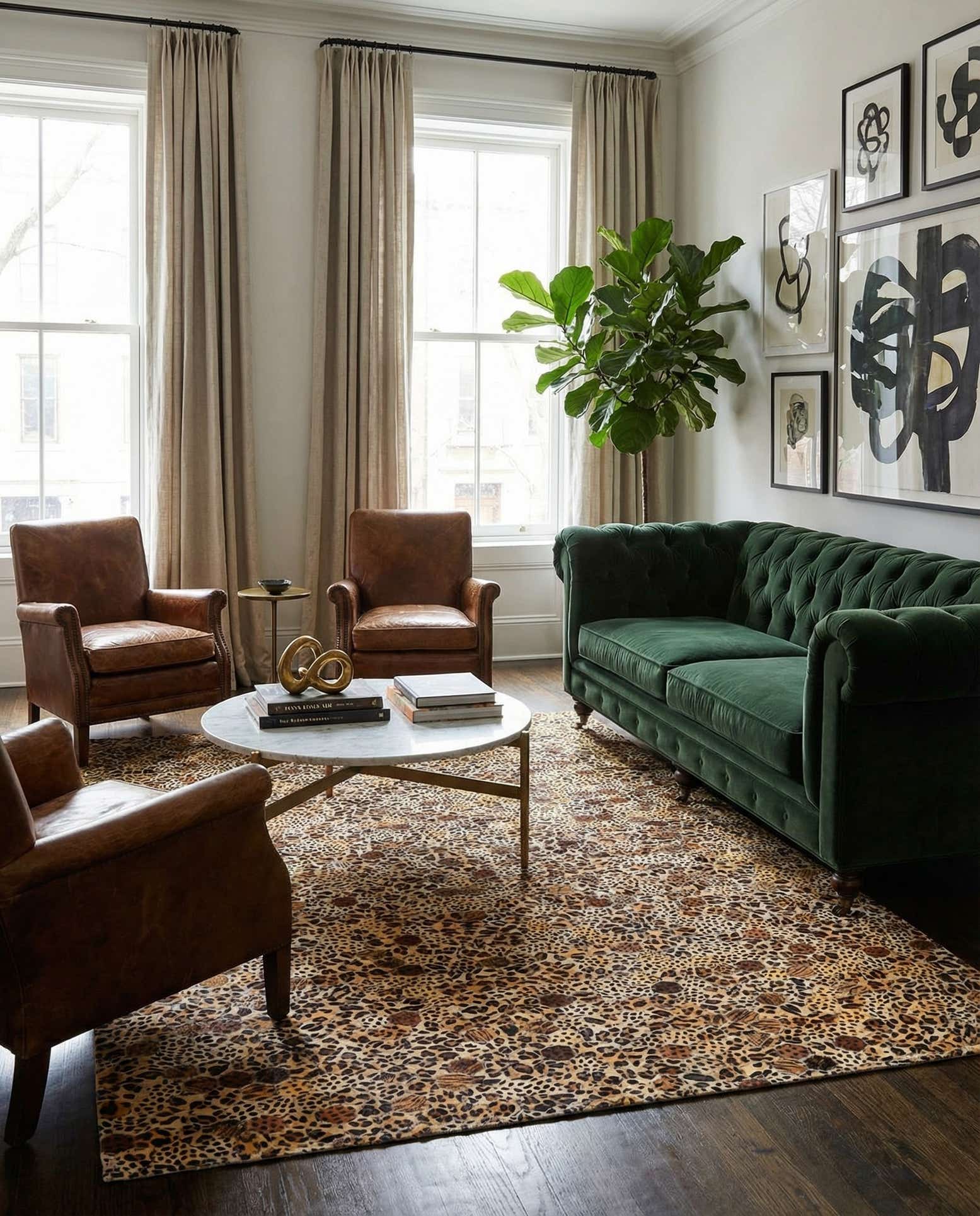5' x 7' 10 Cowhide Stocks Rug