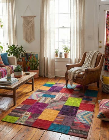 4' x 5' 10 Hand Woven Kilim Patchwork Wool Rug