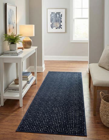 2' x 6' Aakaar Runner Rug