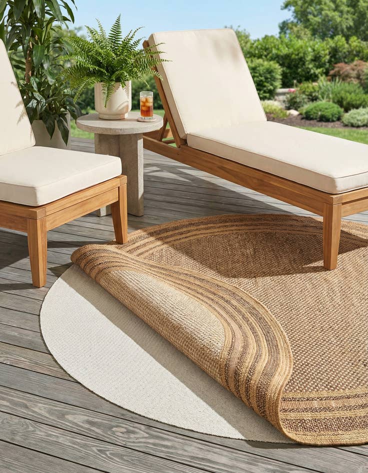 Detail image of 8' x 8' Round Uni-Eco Outdoor Rug Pad