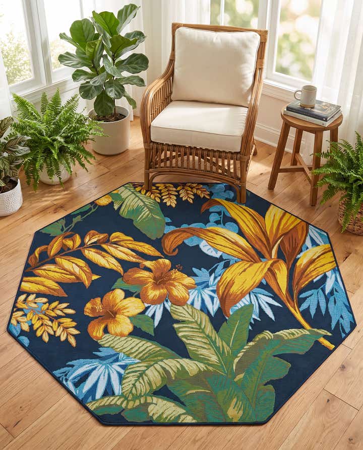 5' 3 x 5' 3 Easy-Clean Botanical Indoor / Outdoor Octagon Rug