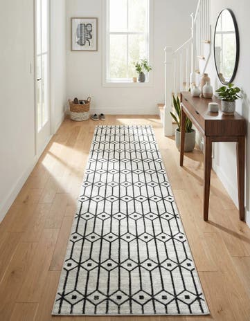 White Lattice Trellis Runner Rug