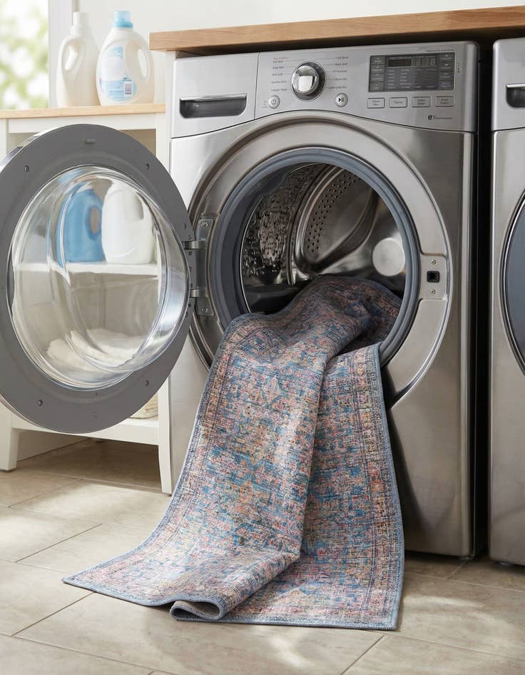 Detail image of 2' 7 x 12'  Washable Nostalgia Runner Rug