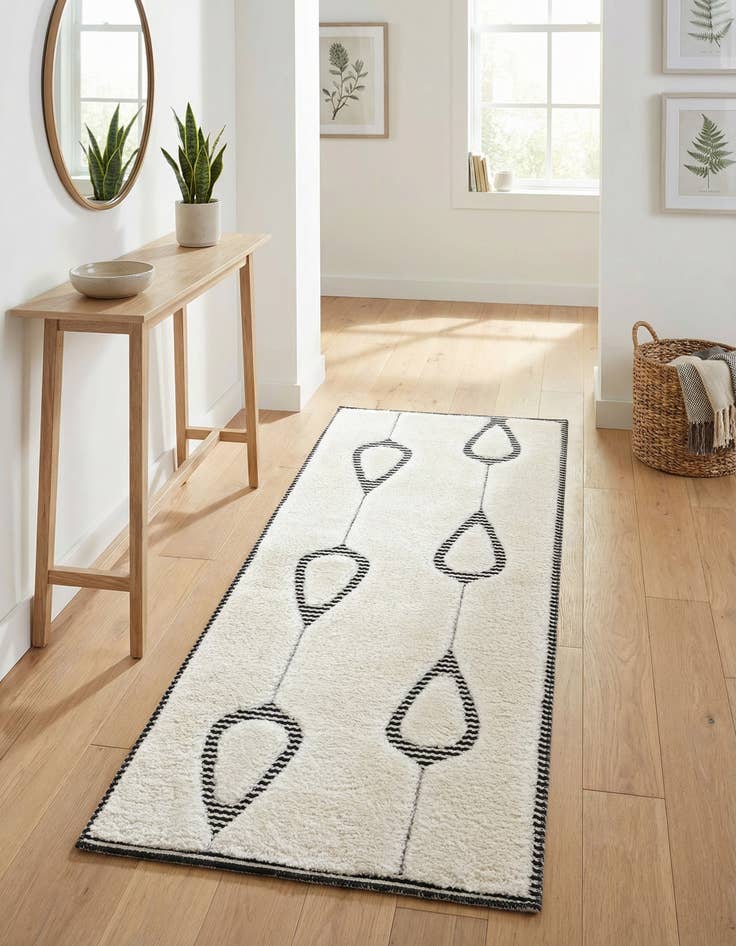 Detail image of 2' x 5' Prismatic Runner Rug