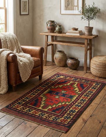 2' 8 x 4' 11 Hand Knotted Sumak Wool Rug