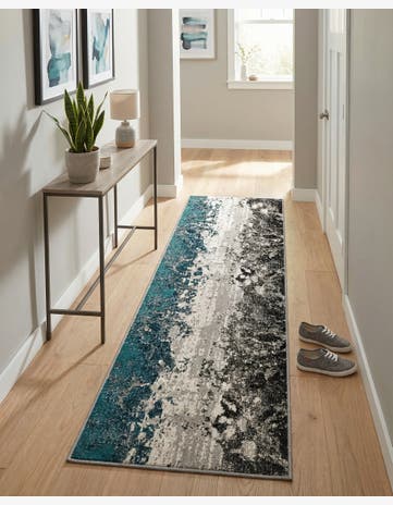 2' x 6' Valencia Runner Rug