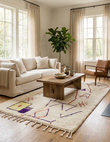 5' x 8' 8 Hand Knotted Moroccan Wool Rug
