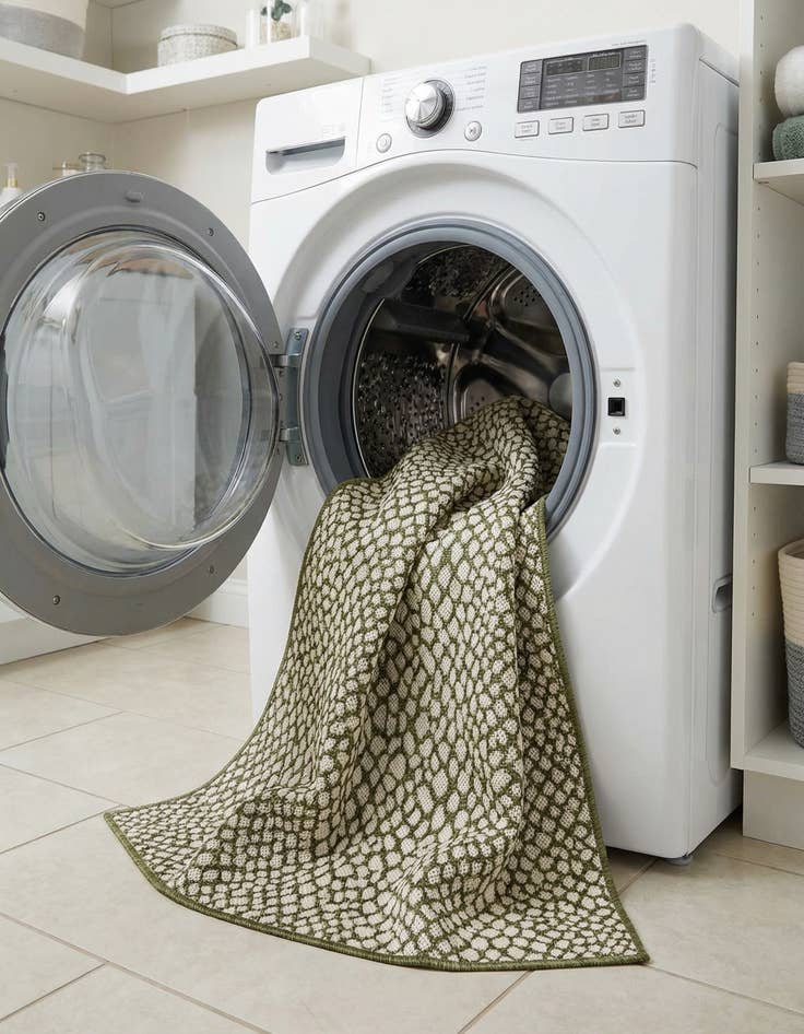 Detail image of 2' x 8'  Washable Jill Zarin Cape Town Indoor / Outdoor Runner Rug