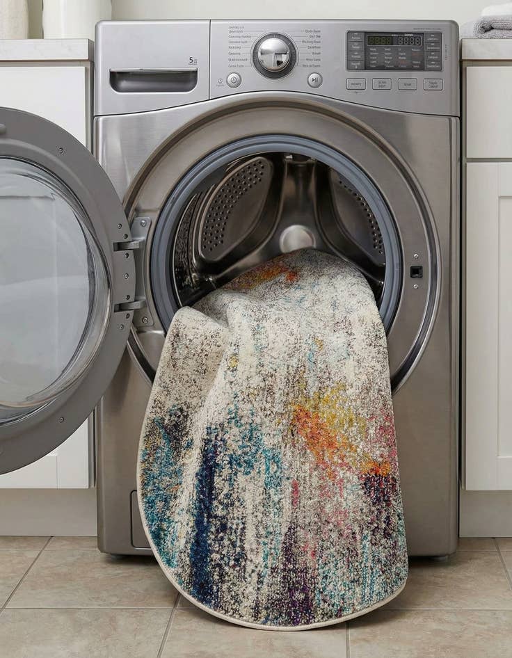 Detail image of 3' 3 x 5' 3  Washable Spectrum Oval Rug