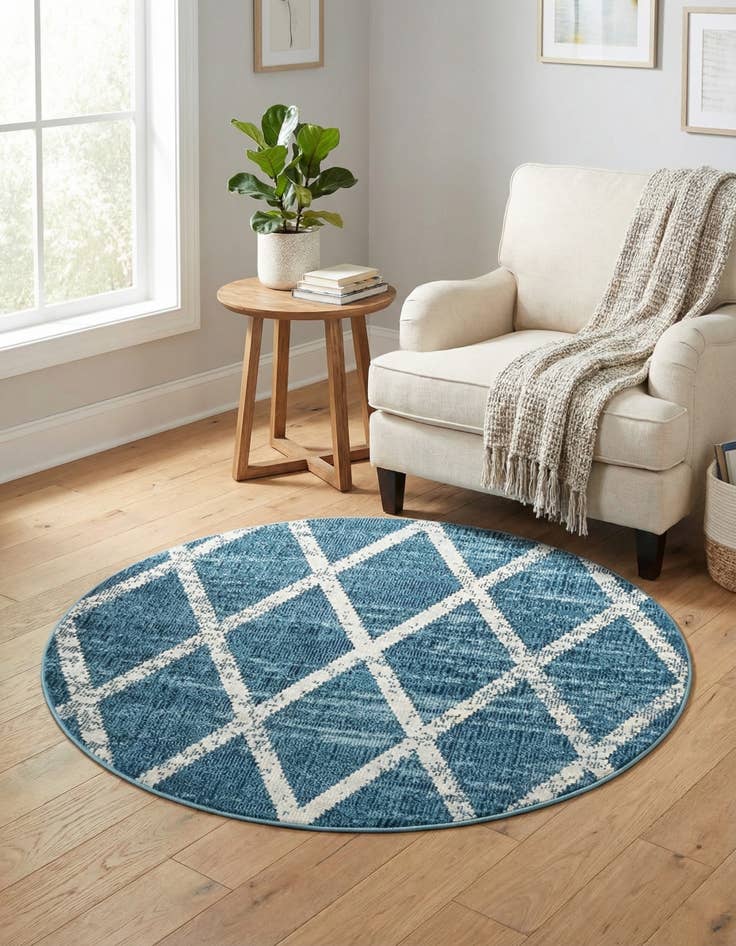 Detail image of 4' x 4' Starlight Round Rug