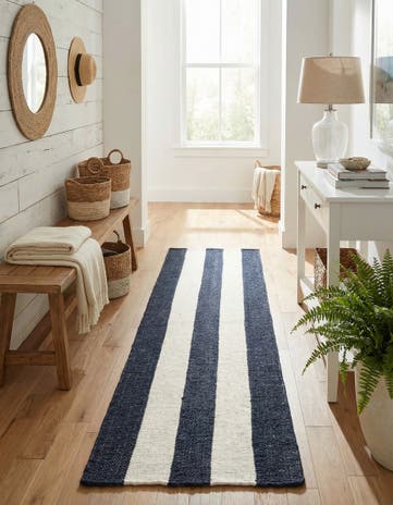 2' x 8' Hand Woven Jill Zarin Hamptons Runner Rug