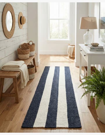 2' x 8' Hand Woven Jill Zarin Hamptons Runner Rug