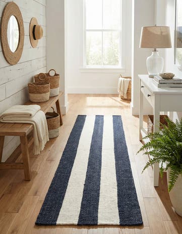 2' x 8' Hand Woven Jill Zarin Hamptons Runner Rug
