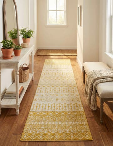 2' 7 x 12' Moroccan Trellis Runner Rug