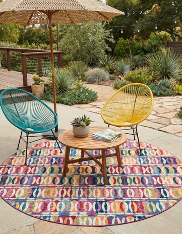 10' x 10' Easy-Clean Modern Indoor / Outdoor Round Rug