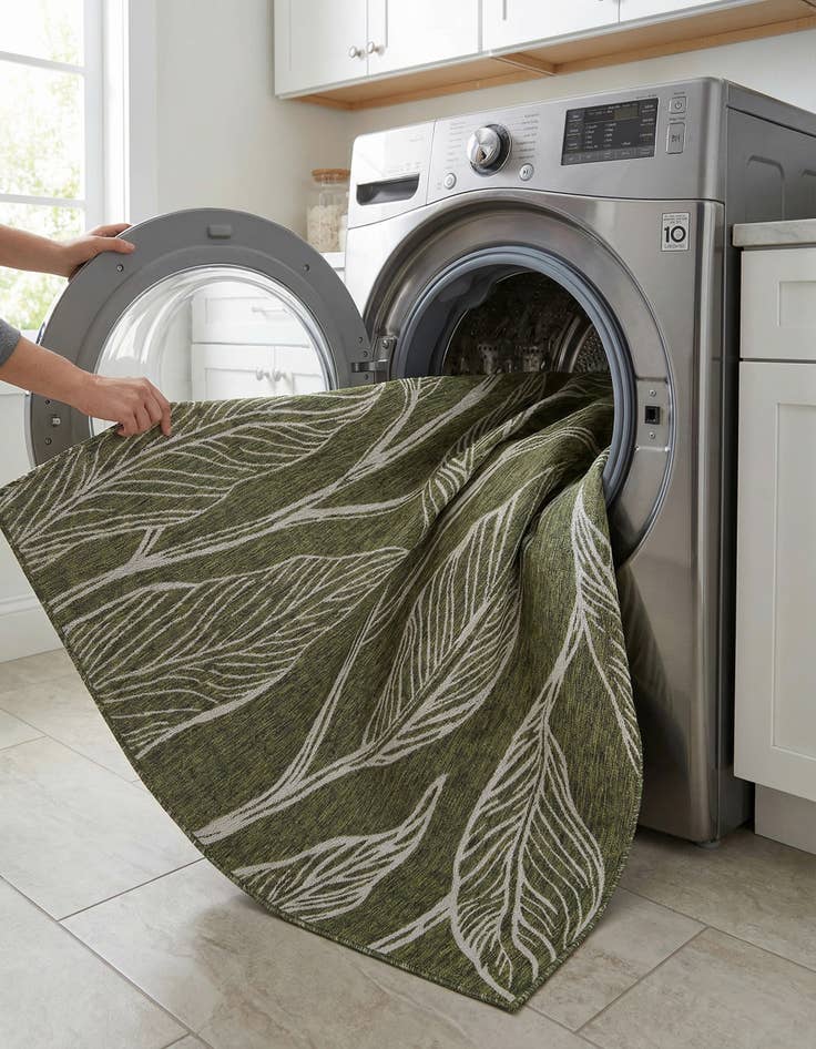 Detail image of  7' 10 x 10'  Washable Botanical Indoor / Outdoor Rug