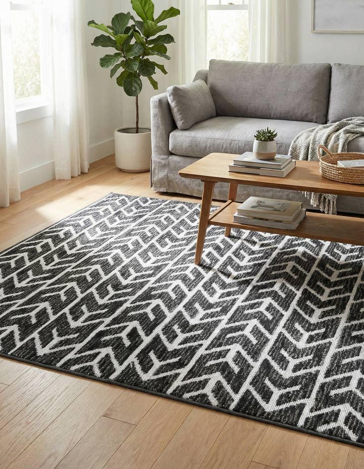 Detail image of 4' x 6' Easy-Clean Sabrina Soto Aston Indoor / Outdoor Rug