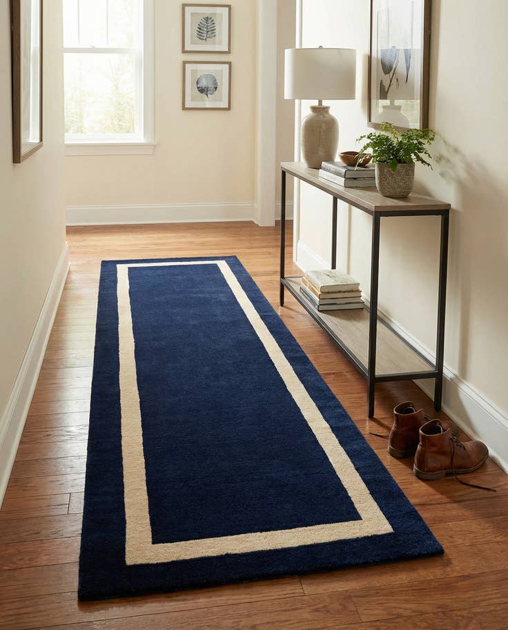 Detail image of 2' 7 x 8' Jill Zarin Border Wool Runner Rug
