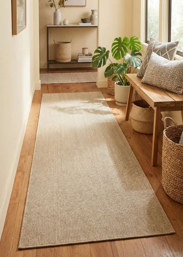 2' 7 x 8' Easy-Clean Jill Zarin Palm Springs Indoor / Outdoor Runner Rug
