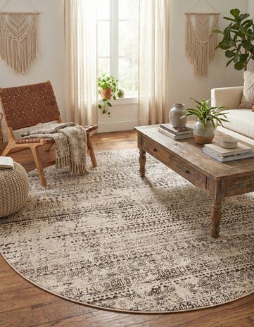 7' 10 x 7' 10 Hermitage Round Rug