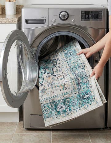2' x 3' Washable Yara Rug